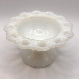 Vtg Anchor Hocking Milk Glass Lace Edges Pedestal Candy Dish/Compote Dish 5" W